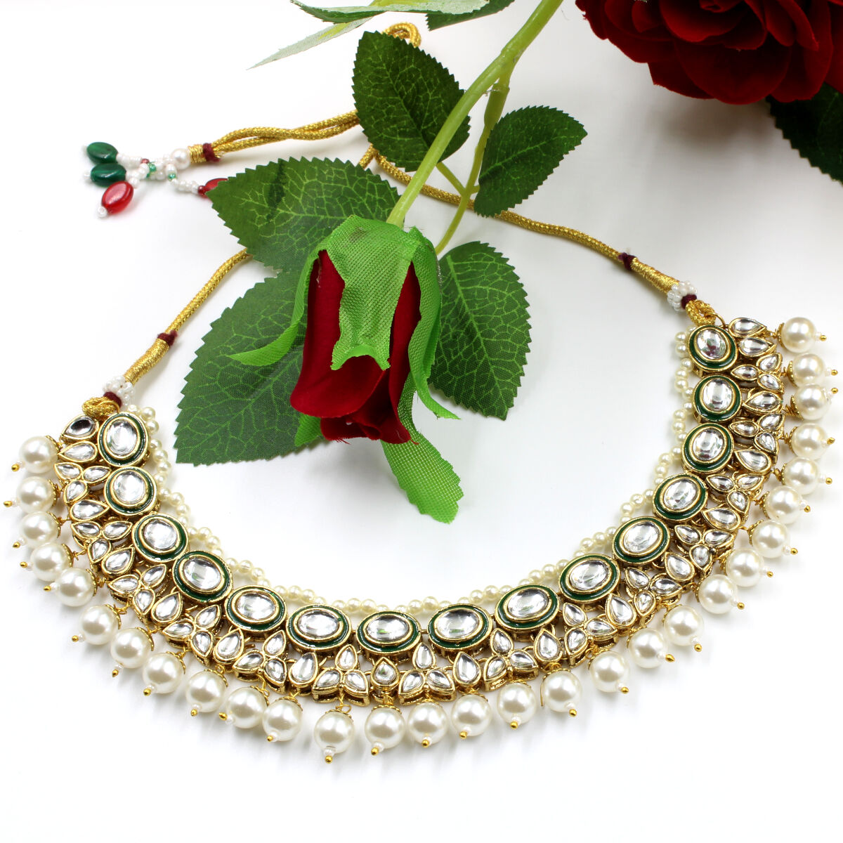 Cleverly Crafted Kundan Pearl Choker