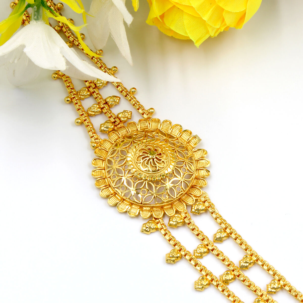 Eye catching Gold Plated Necklace Set Long