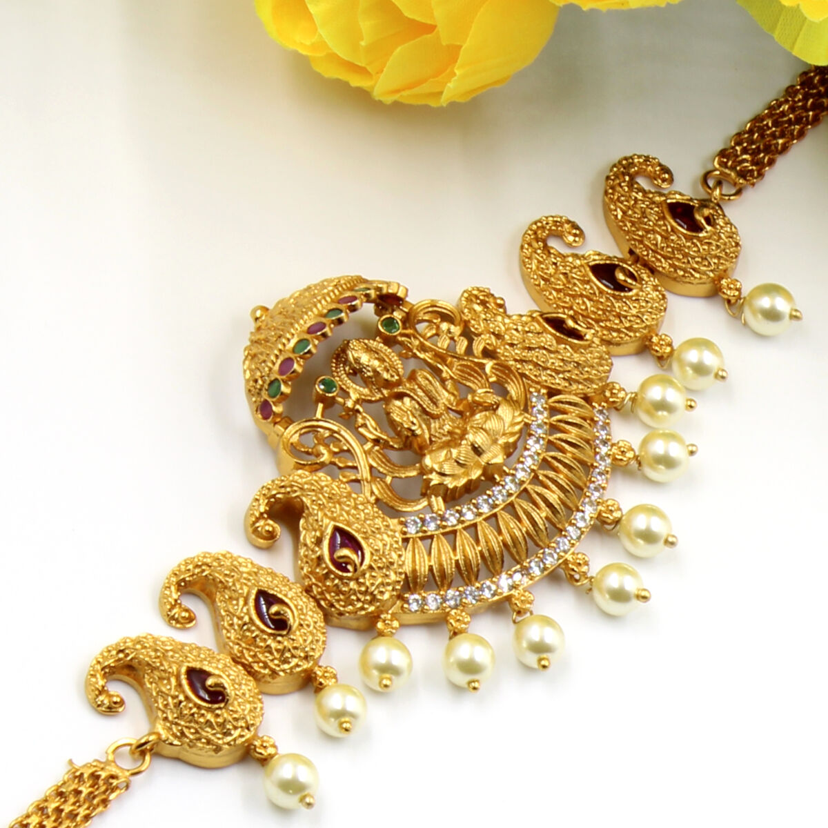 High Quality Temple American Diamond & Pearl Choker