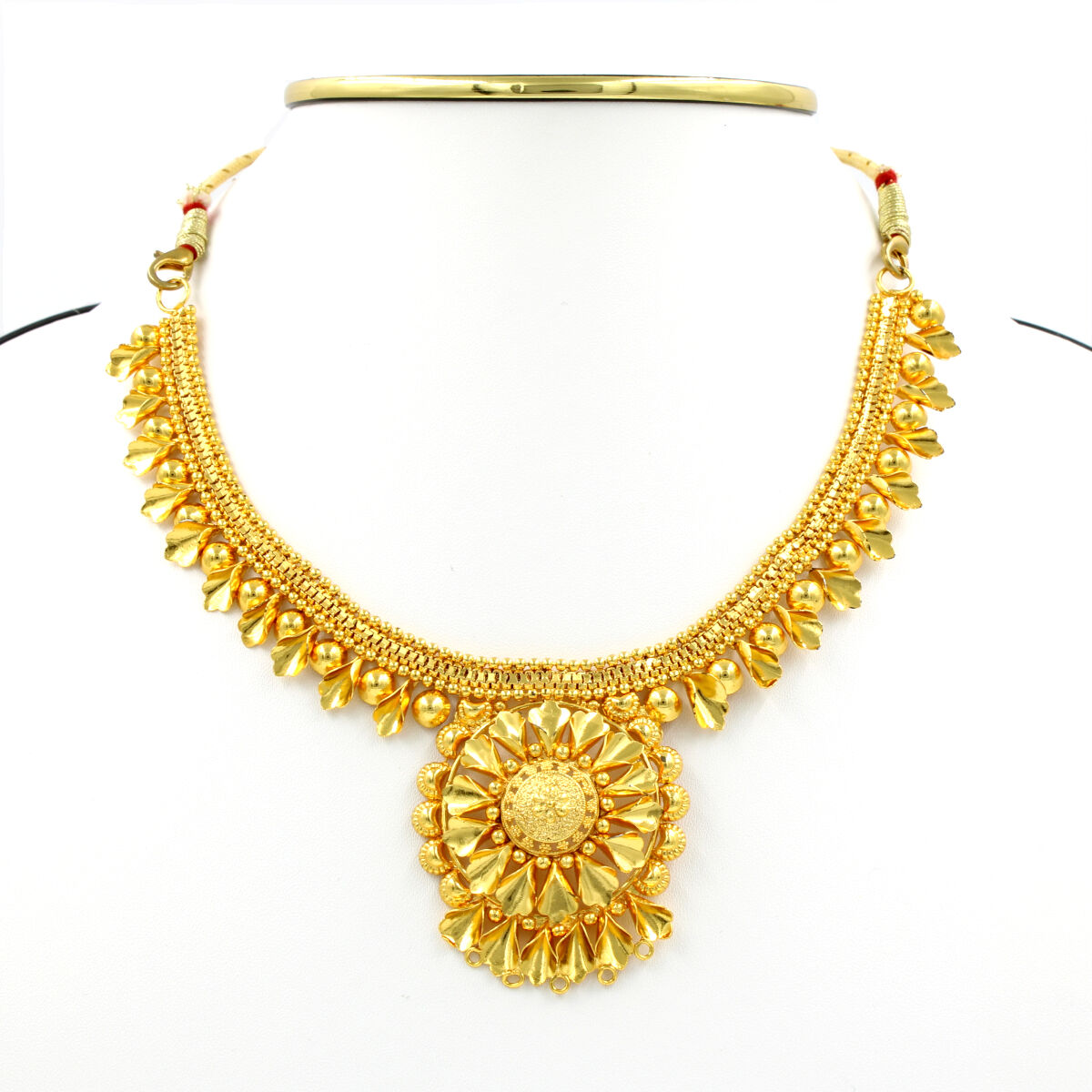 Cleverly Crafted Gold Plated Necklace Set Short