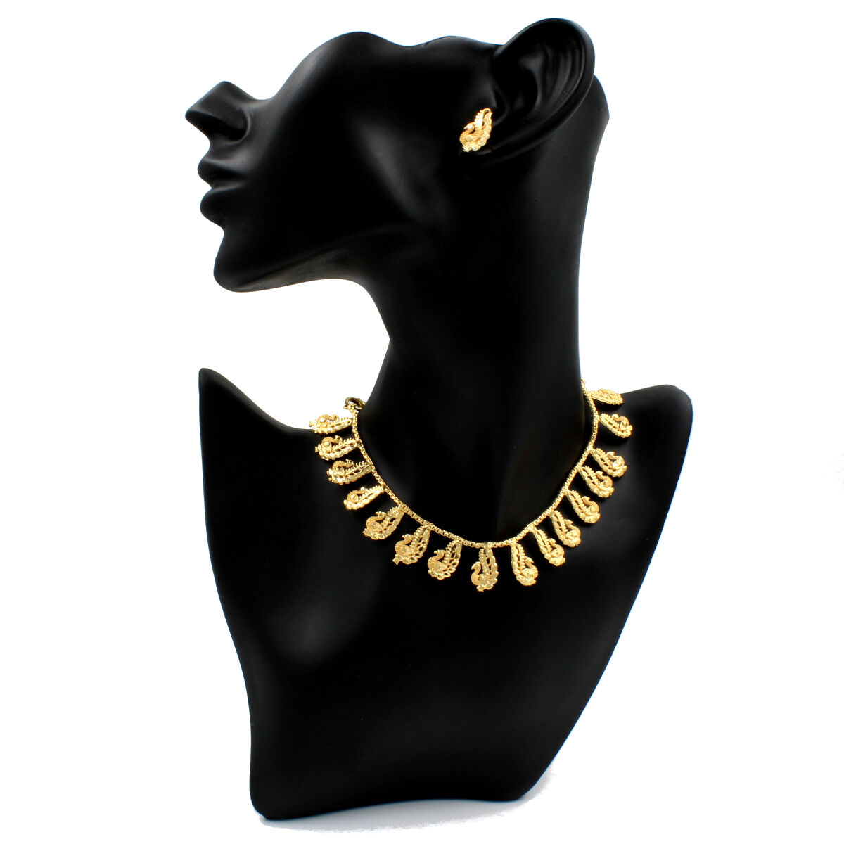 Orlenna Sleek Gold Plated Short Necklace Set