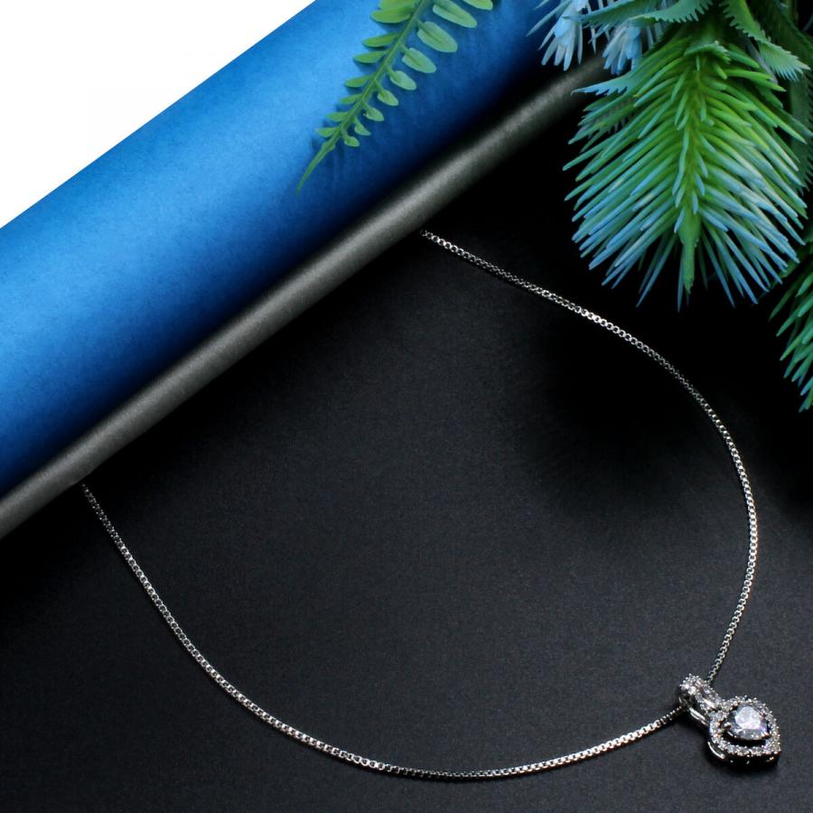 Stylish American Diamond Sleek Chain With Heart Pendant