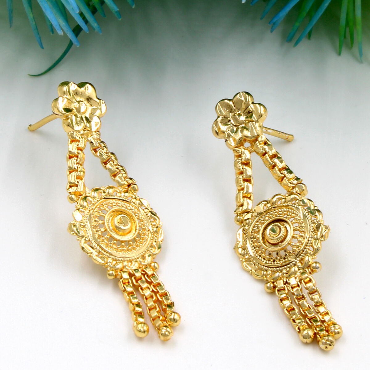 Sparkling Orlenna Gold Plated Necklace Set Short