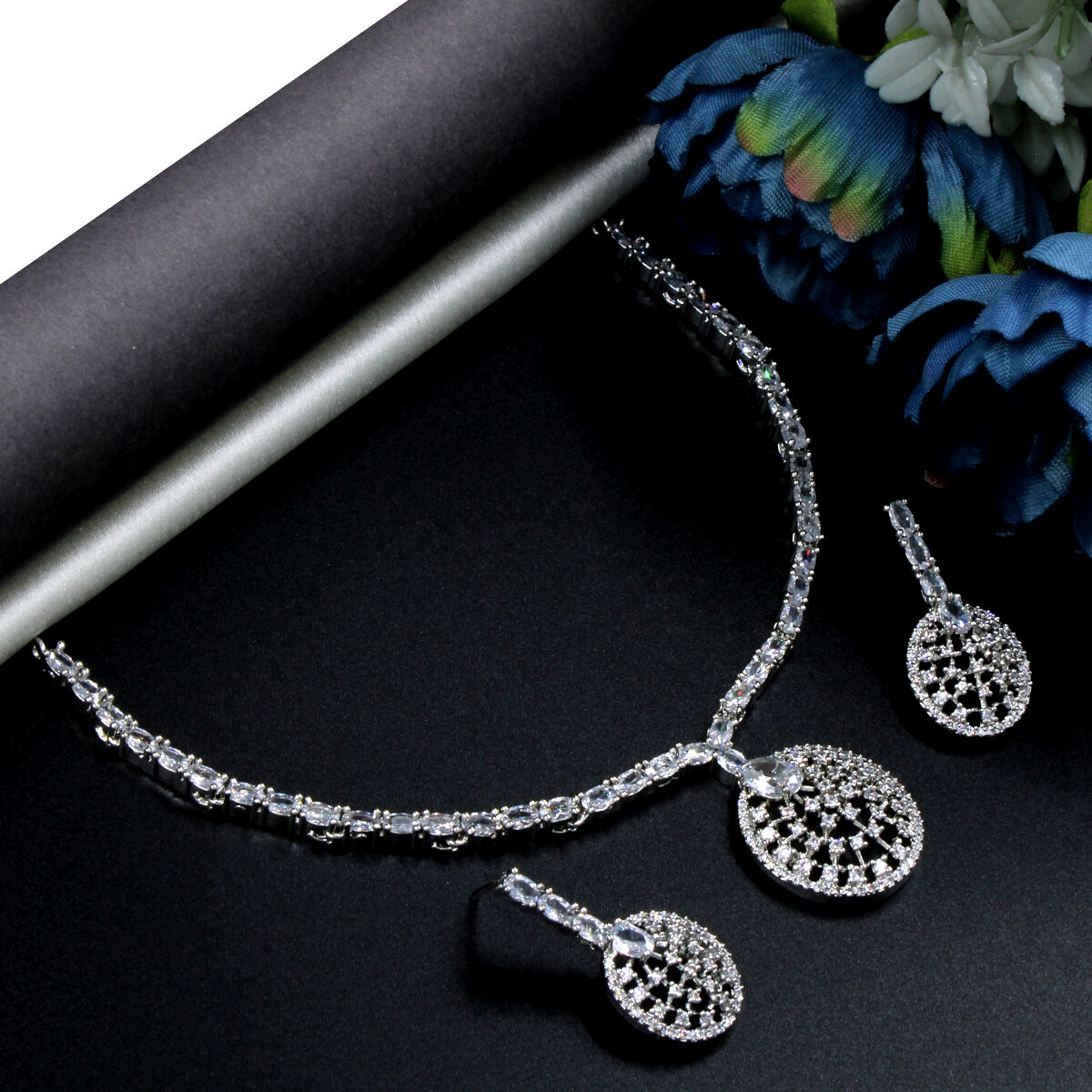 Exclusive Studded with American Diamond Necklace Set Short
