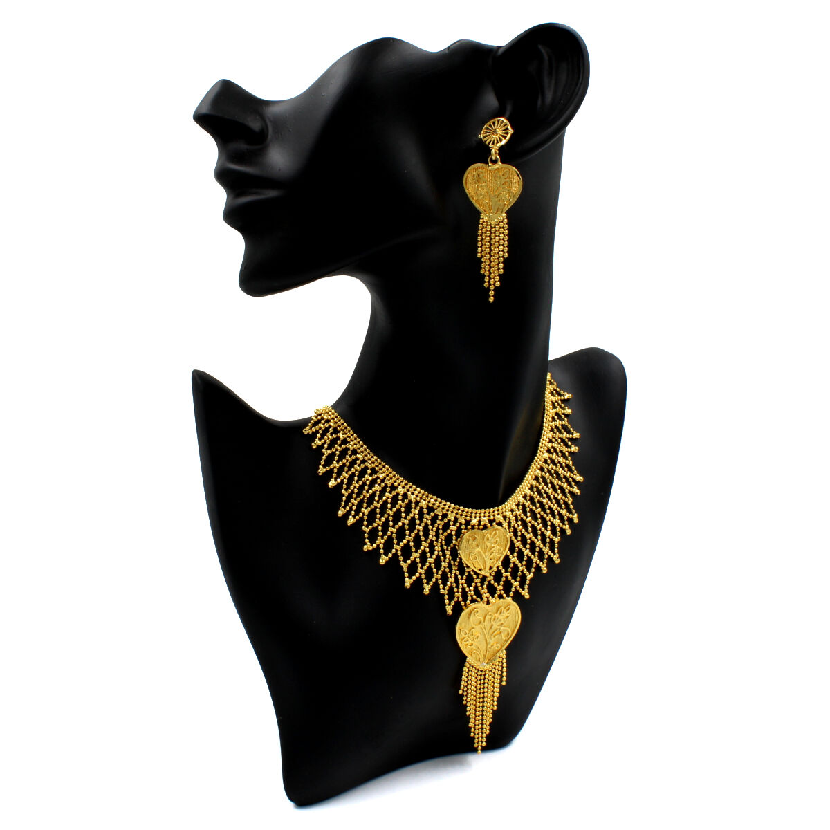 Elegantly designed Gold Plated Necklace Set Short