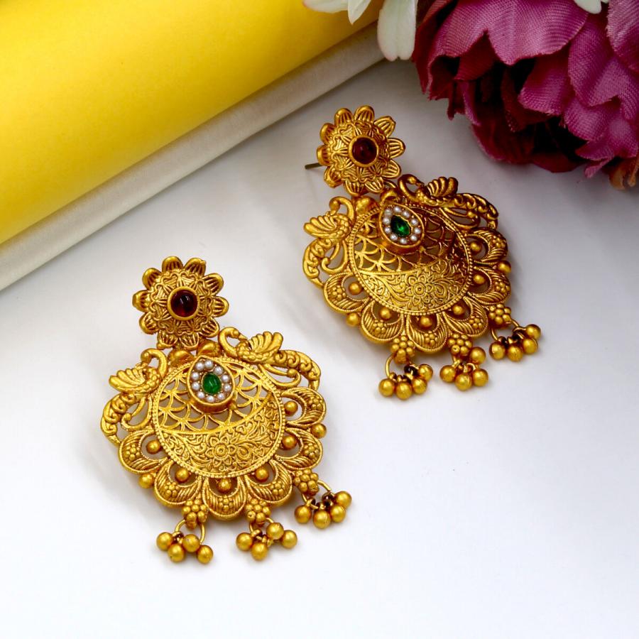 Orlenna Traditional Rajwadi Crystal Beads Earring
